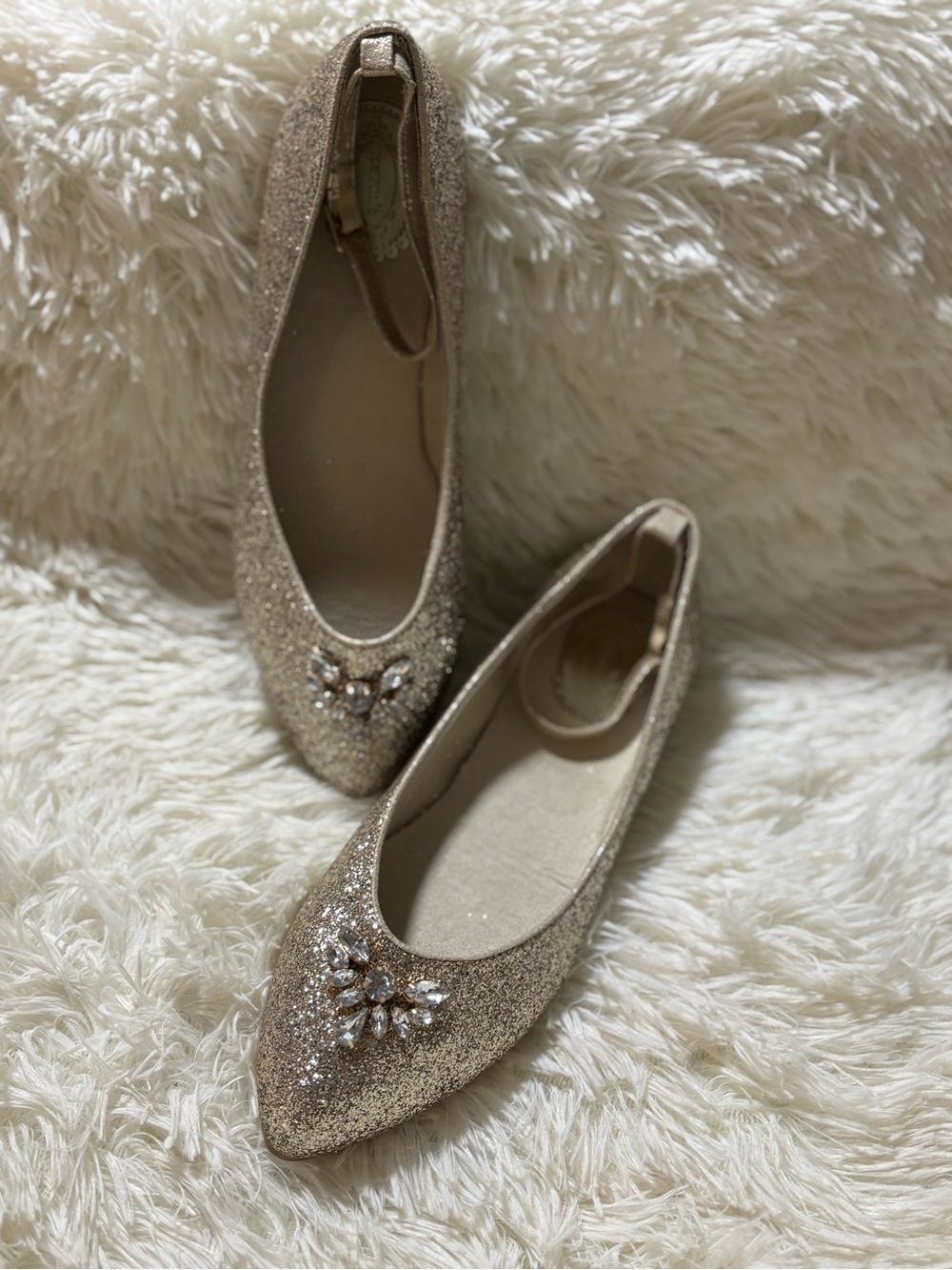 Glitter Pointed Toe Flats with Embellishment - Gold - Picture 9 of 14